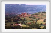 0404_09_Chateau_de_Castelnau_depuis_Loubressac